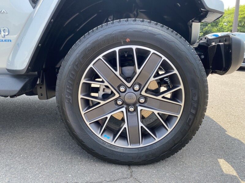 2023 Jeep Wrangler 4xe Sahara Bristol  PA