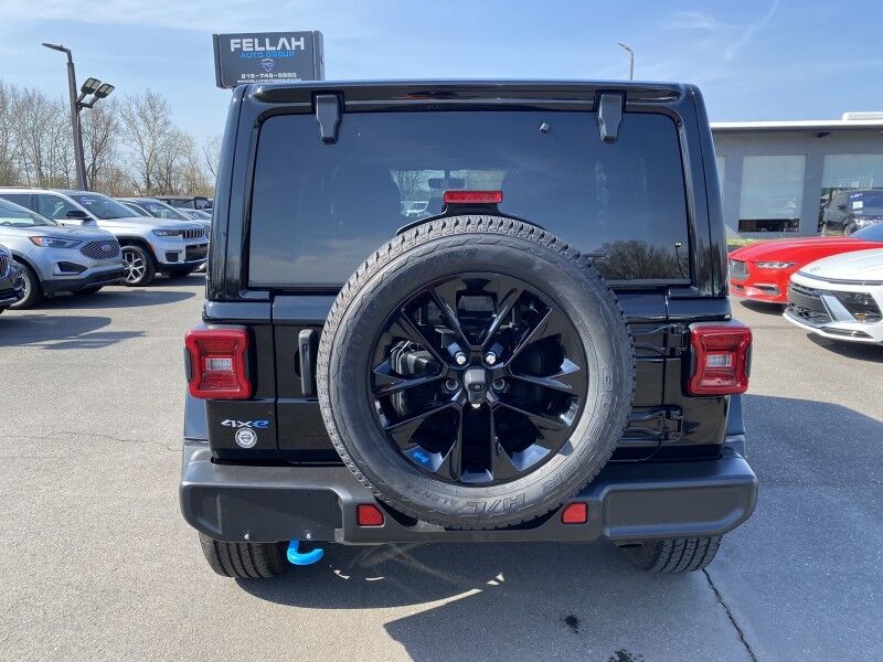 2023 Jeep Wrangler 4xe Sahara Bristol  PA