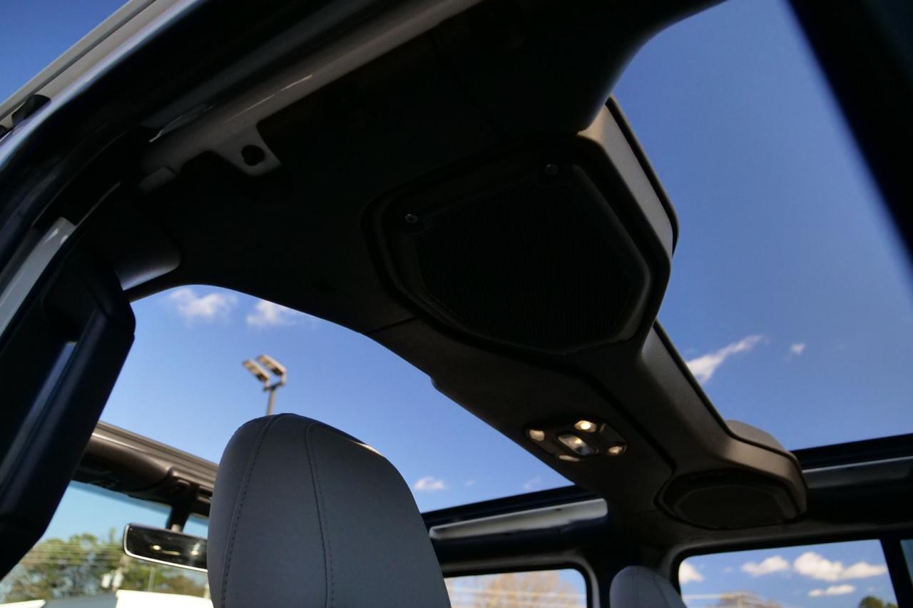 2023 Jeep Wrangler 4xe Sahara High Altitude 4X4 / Sky One Roof! Lincolnton NC