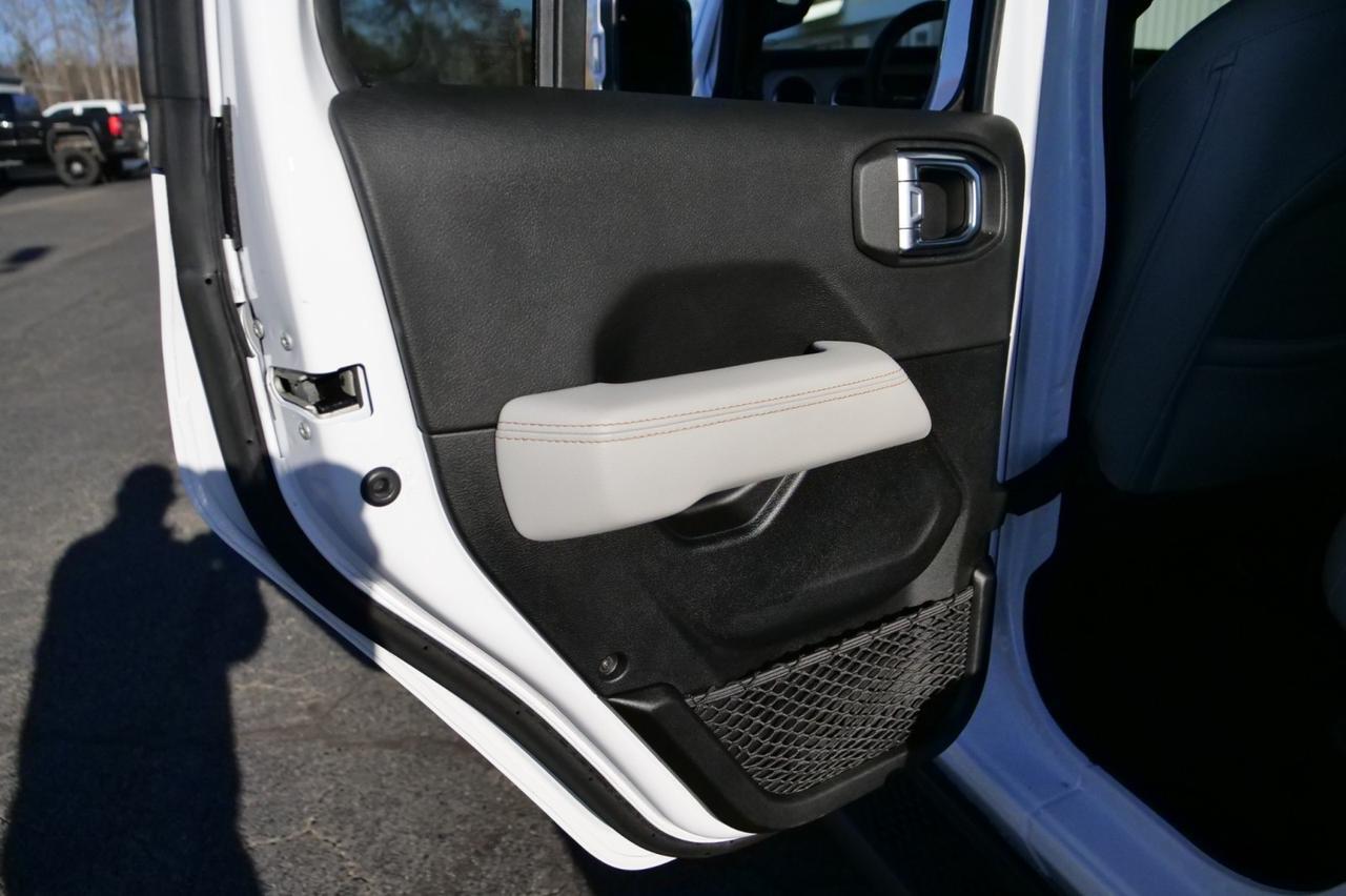 2023 Jeep Wrangler 4xe Sahara High Altitude 4X4 / Sky One Roof! Lincolnton NC