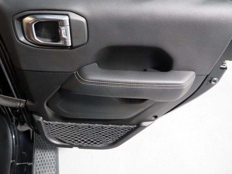 2023 Jeep Wrangler 4xe Sahara *SKY ONE-TOUCH POWER-TOP, NAVIGATION, BACKUP-CAMERA, COLOR TOUCHSCREEN, MCKINLEY LEATHER, HEATED SEATS/STEERING, REMOTE START, KEYLESS ENTRY, ALPINE AUDIO, ANDROID & APPLE Round Rock TX