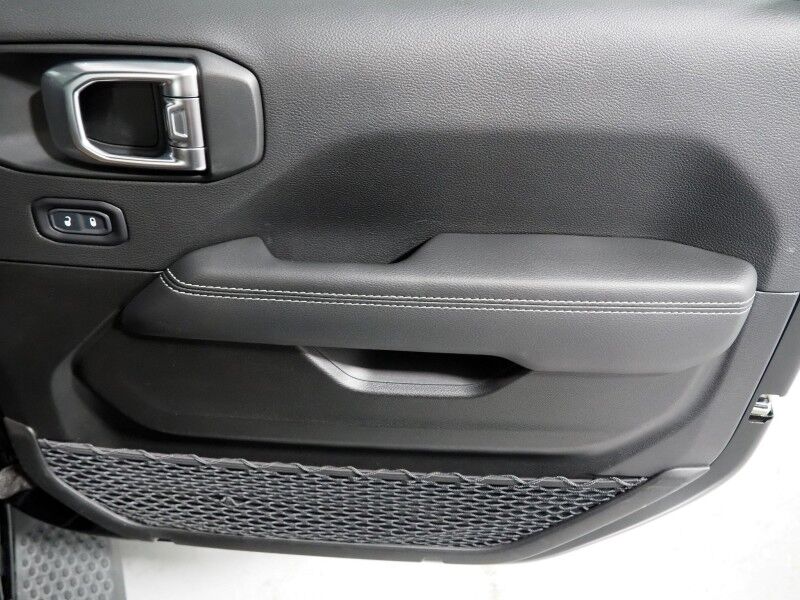 2023 Jeep Wrangler 4xe Sahara *SKY ONE-TOUCH POWER-TOP, NAVIGATION, BACKUP-CAMERA, COLOR TOUCHSCREEN, MCKINLEY LEATHER, HEATED SEATS/STEERING, REMOTE START, KEYLESS ENTRY, ALPINE AUDIO, ANDROID & APPLE Round Rock TX