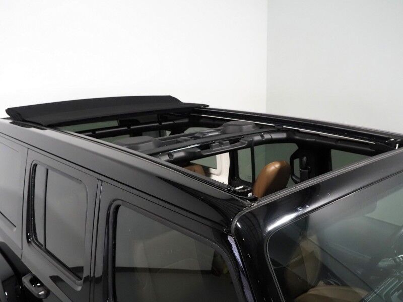 2023 Jeep Wrangler 4xe Sahara *SKY ONE-TOUCH POWER-TOP, NAVIGATION, BACKUP-CAMERA, COLOR TOUCHSCREEN, MCKINLEY LEATHER, HEATED SEATS/STEERING, REMOTE START, KEYLESS ENTRY, ALPINE AUDIO, ANDROID & APPLE Round Rock TX