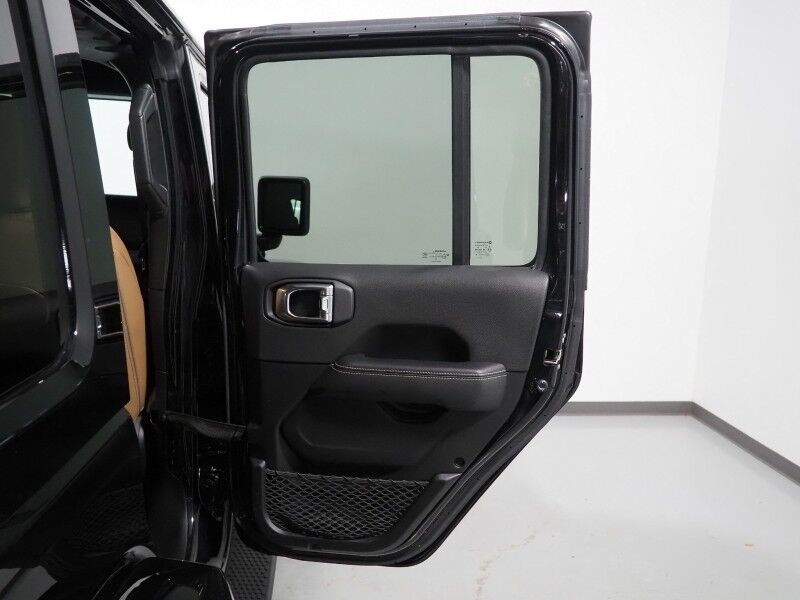 2023 Jeep Wrangler 4xe Sahara *SKY ONE-TOUCH POWER-TOP, NAVIGATION, BACKUP-CAMERA, COLOR TOUCHSCREEN, MCKINLEY LEATHER, HEATED SEATS/STEERING, REMOTE START, KEYLESS ENTRY, ALPINE AUDIO, ANDROID & APPLE Round Rock TX