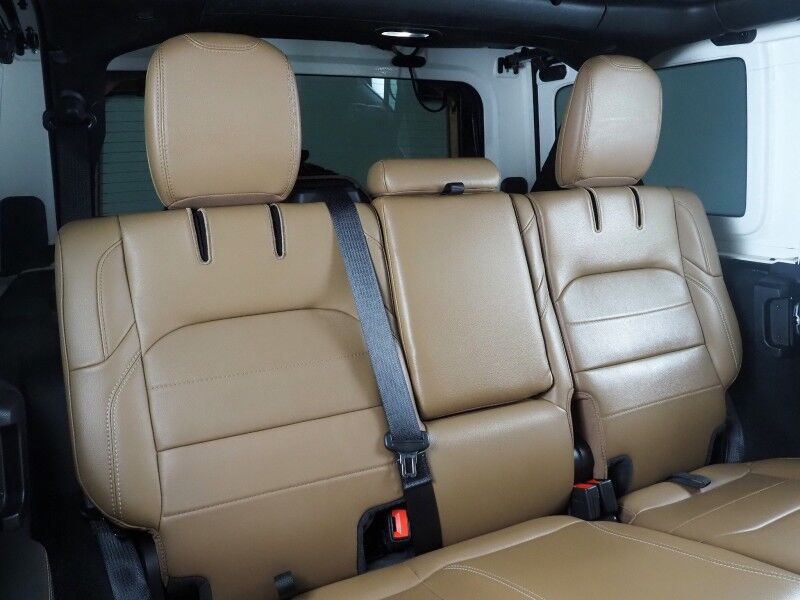 2023 Jeep Wrangler 4xe Sahara *SKY ONE-TOUCH POWER-TOP, NAVIGATION, BACKUP-CAMERA, COLOR TOUCHSCREEN, MCKINLEY LEATHER, HEATED SEATS/STEERING, REMOTE START, KEYLESS ENTRY, ALPINE AUDIO, ANDROID & APPLE Round Rock TX