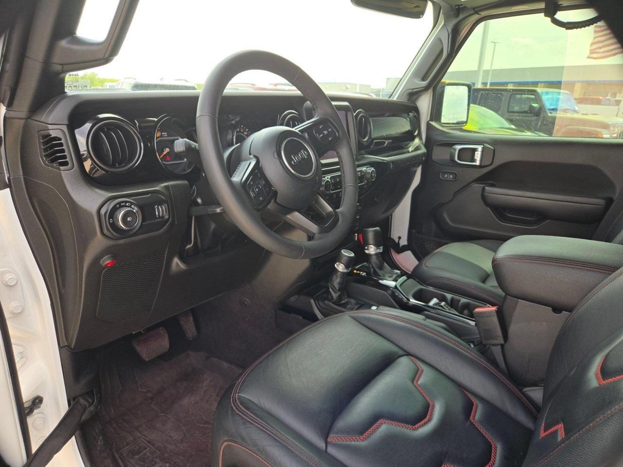 2023 Jeep Wrangler BLACK WIDOW Castroville TX