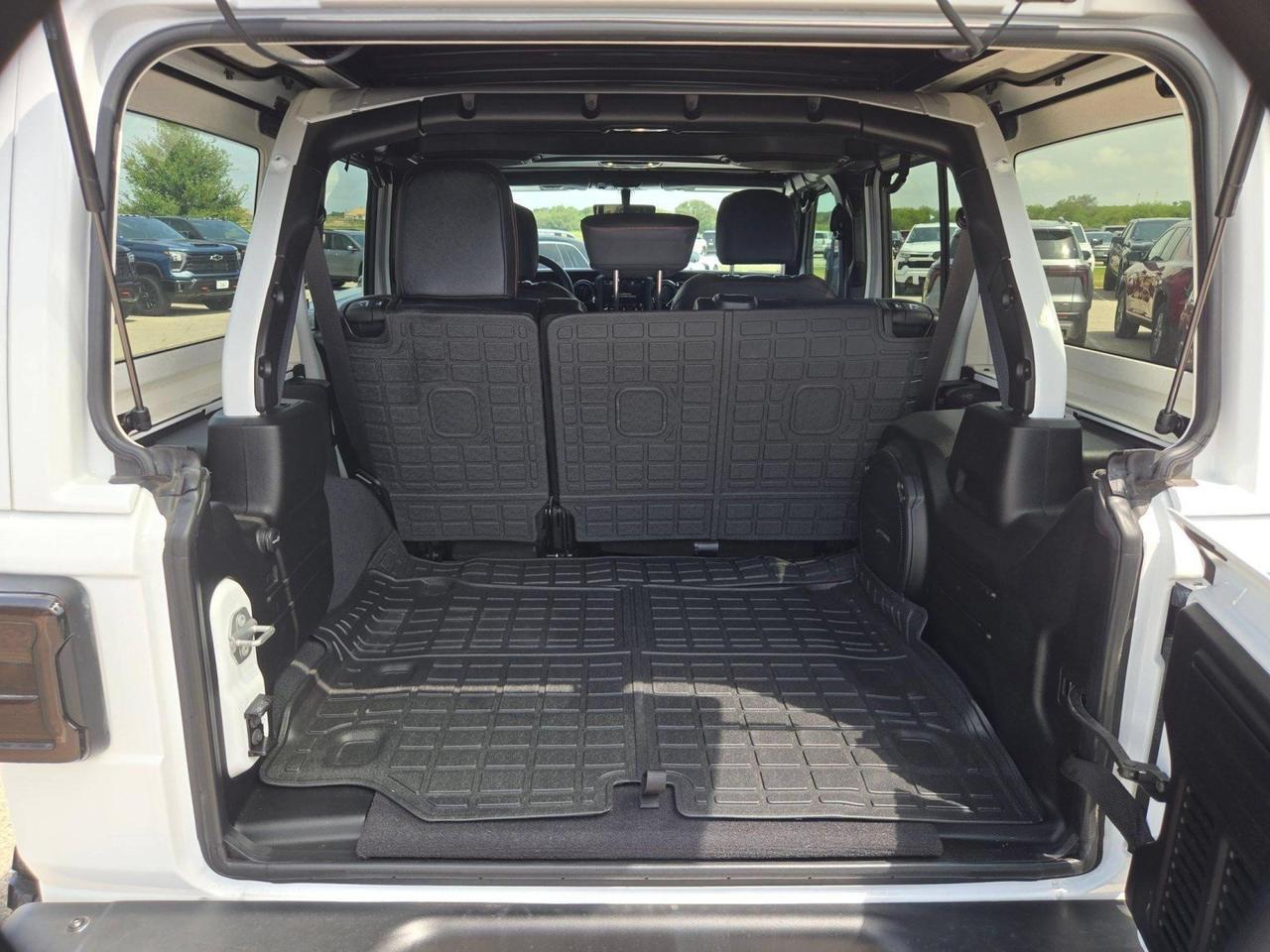 2023 Jeep Wrangler BLACK WIDOW Castroville TX