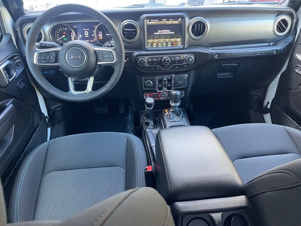 2023 Jeep Wrangler Rubicon 4xe Orange MA