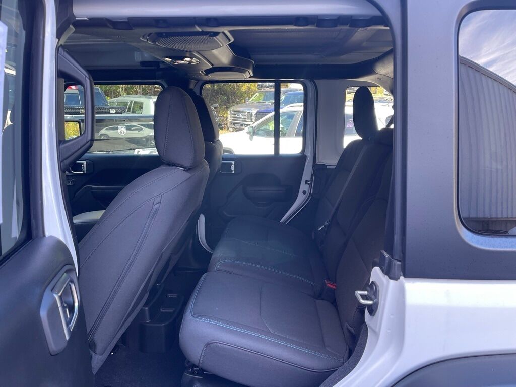 2023 Jeep Wrangler Rubicon 4xe Orange MA