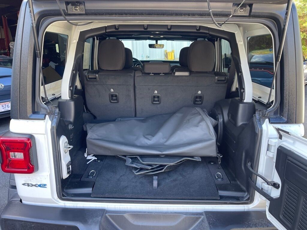 2023 Jeep Wrangler Rubicon 4xe Orange MA