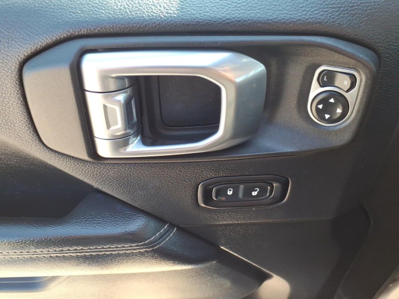 2023 Jeep Wrangler Sahara Uvalde TX
