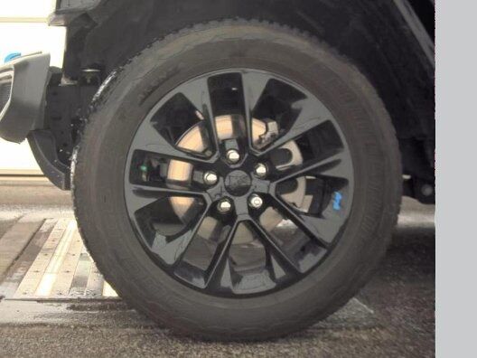 2023 Jeep Wrangler Sahara 4xe Akron