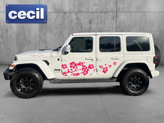 2023 Jeep Wrangler Sahara Altitude