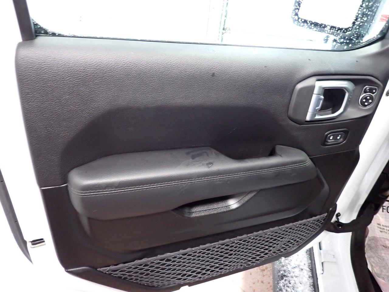 2023 Jeep Wrangler Sahara Altitude 4DR 4X4 LEATHER NAVI Listowel ON