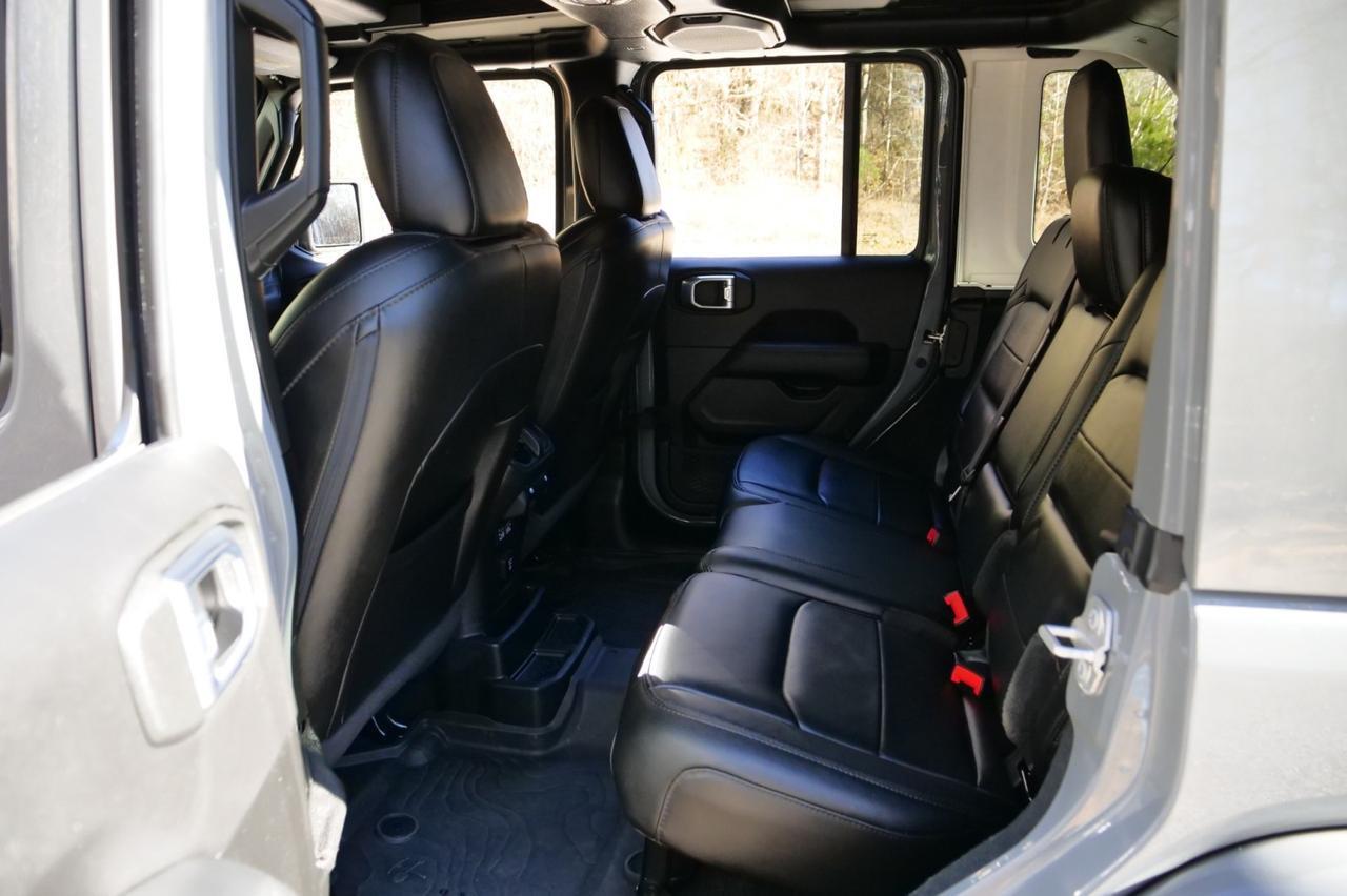 2023 Jeep Wrangler Sahara Altitude 4X4 / Sky One Roof / Cold Weather Group! Lincolnton NC