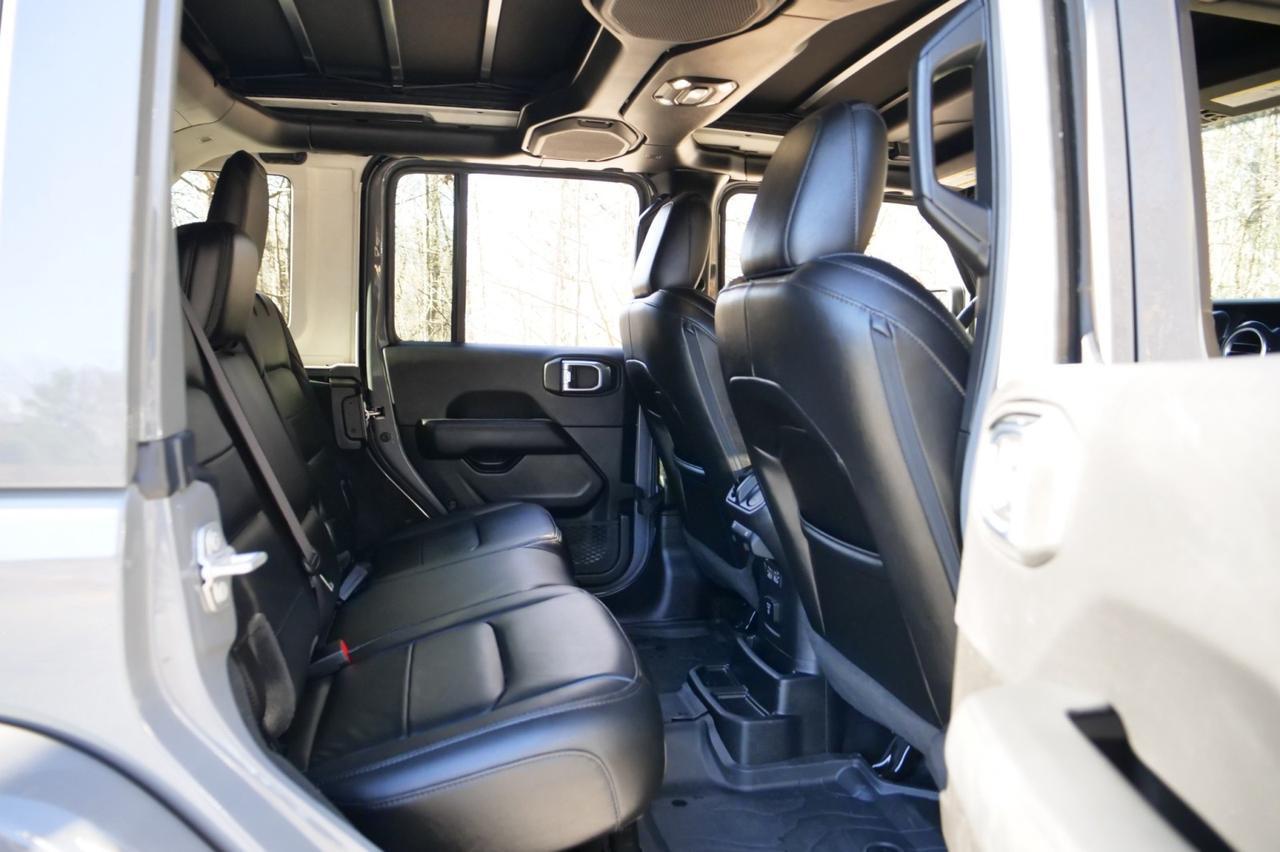 2023 Jeep Wrangler Sahara Altitude 4X4 / Sky One Roof / Cold Weather Group! Lincolnton NC