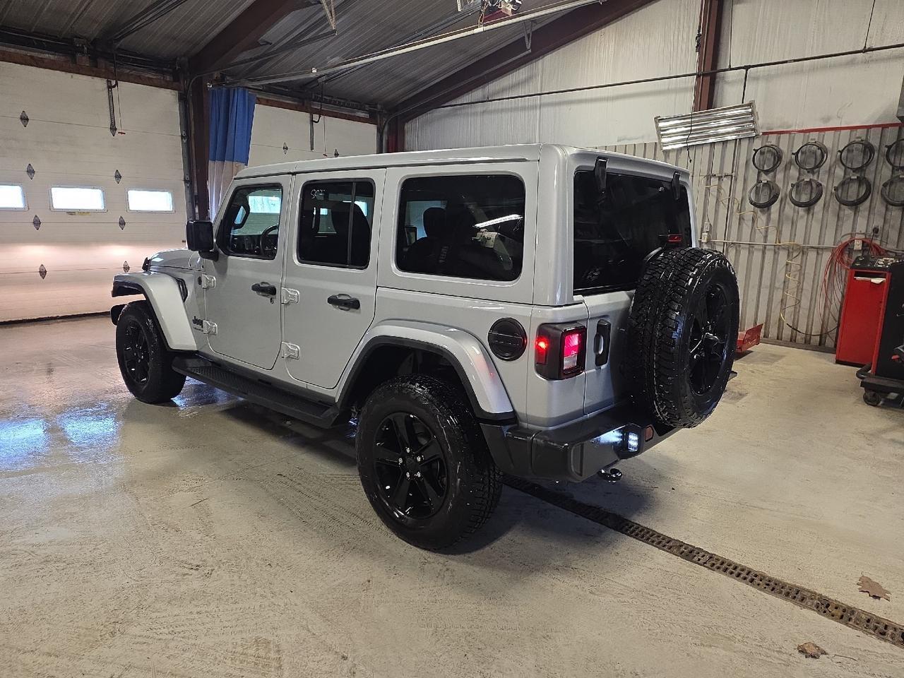 2023 Jeep Wrangler Sahara Altitude