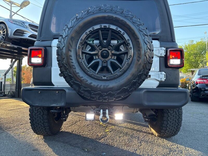 2023 Jeep Wrangler Sport 2-Door 4WD Arlington VA