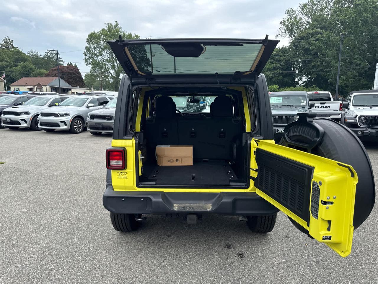 2023 Jeep Wrangler Sport Altitude Dartmouth MA