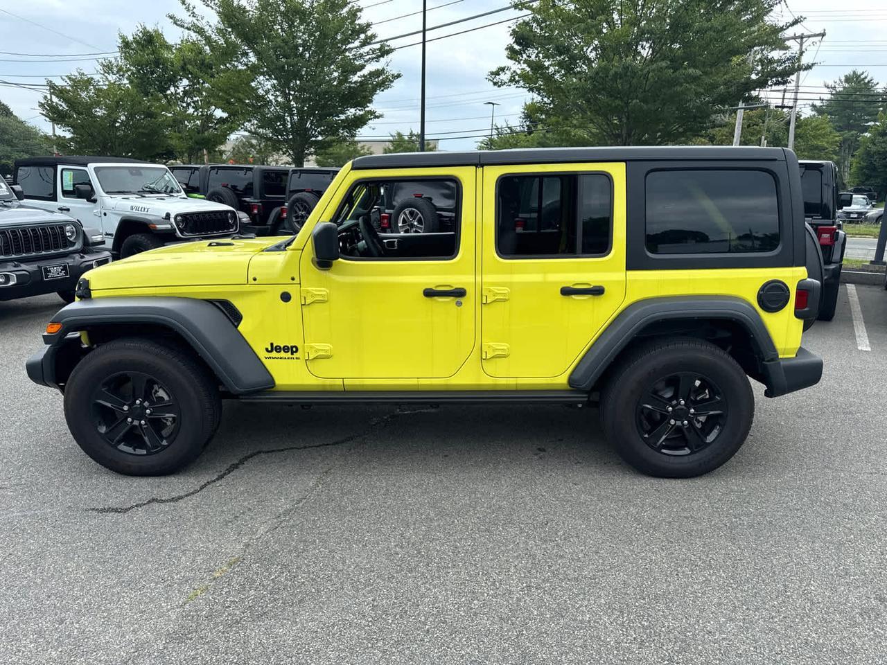 2023 Jeep Wrangler Sport Altitude Dartmouth MA