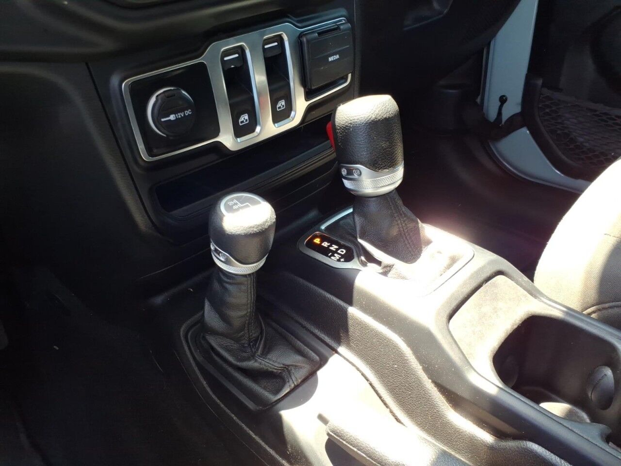 2023 Jeep Wrangler Sport S Uvalde TX