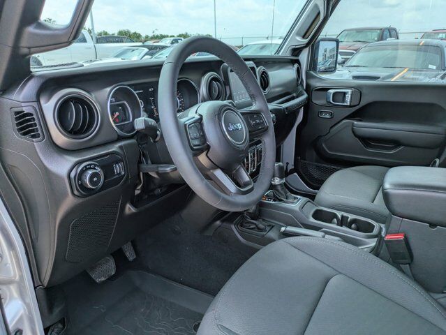 2023 Jeep Wrangler Sport S Castroville TX
