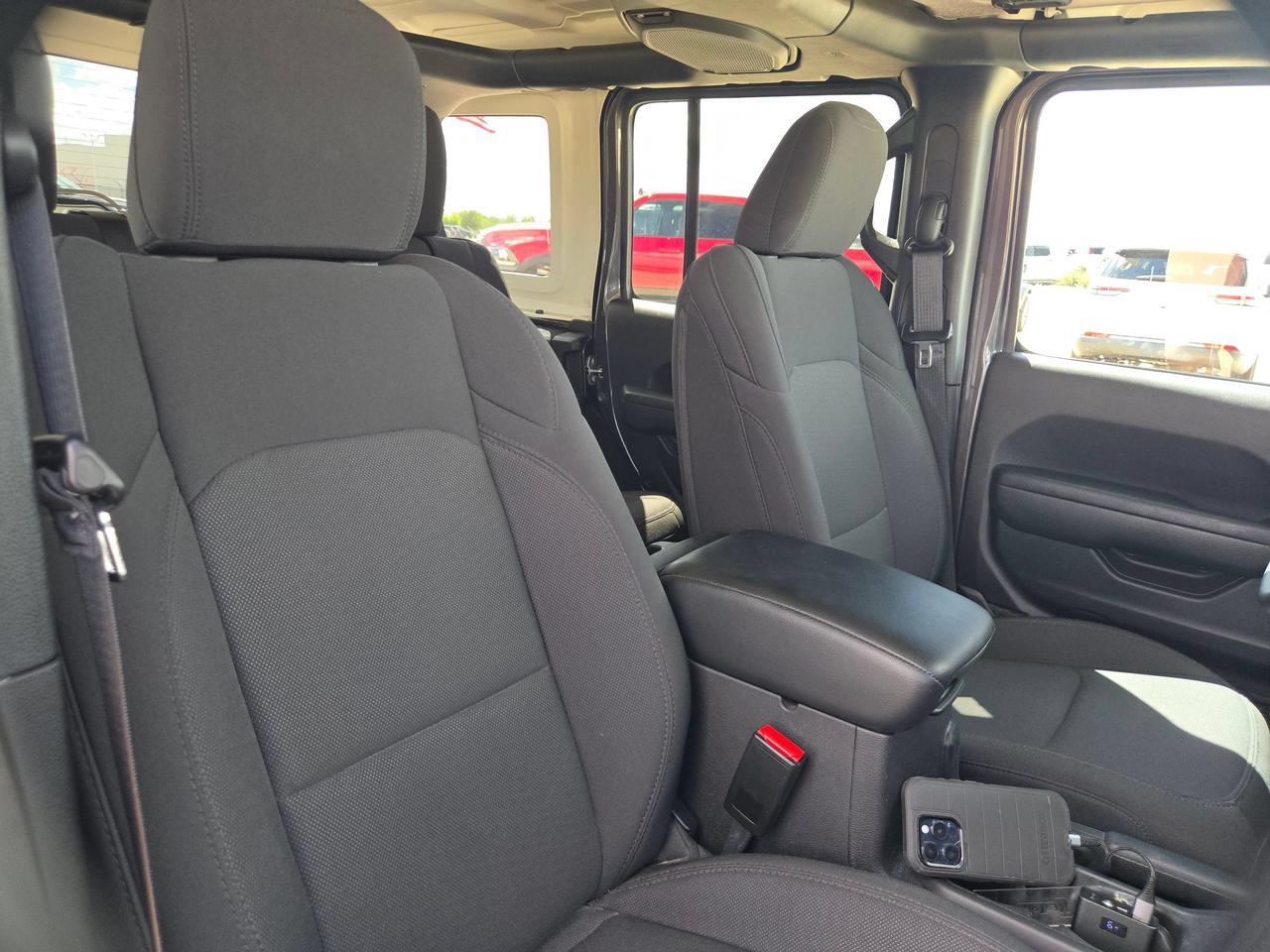 2023 Jeep Wrangler Sport S Castroville TX