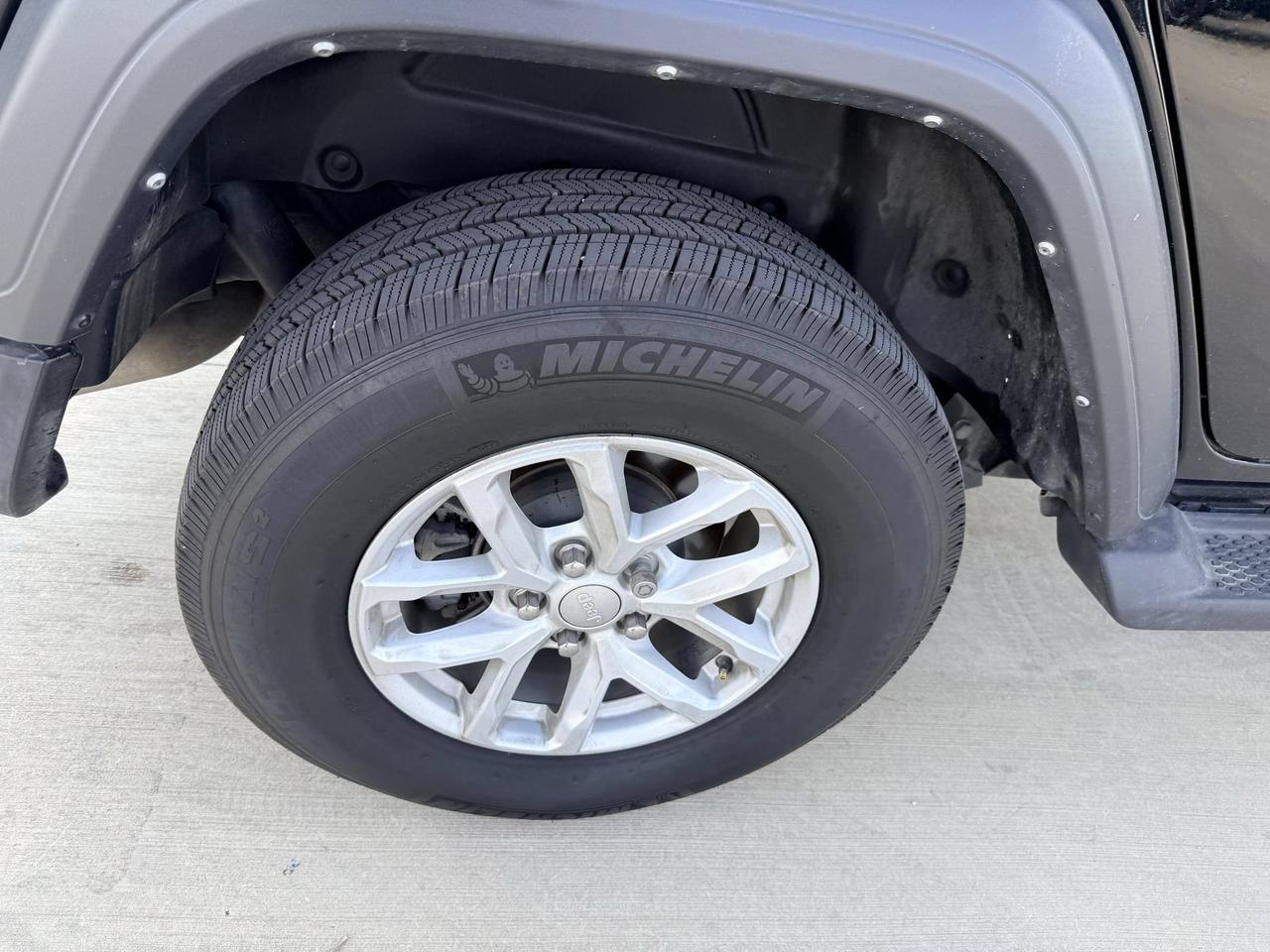 2023 Jeep Wrangler Sport S Castroville TX