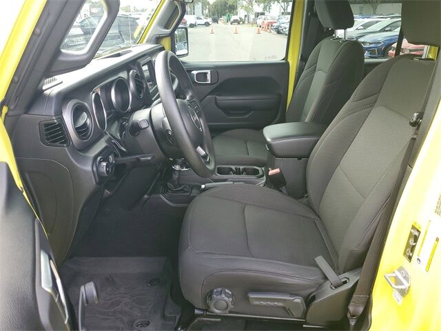 2023 Jeep Wrangler Sport photo 17