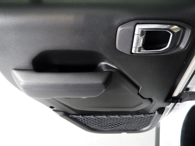 2023 Jeep Wrangler Willys 4WD *8-SPD AUTOMATIC, BACKUP-CAMERA, COLOR TOUCHSCREEN, SUNRIDER SOFT TOP, MULTI-FUNCTION STEERING WHEEL, 17 INCH ALLOYS, LED HEADLIGHTS, BLUETOOTH PHONE & AUDIO Round Rock TX