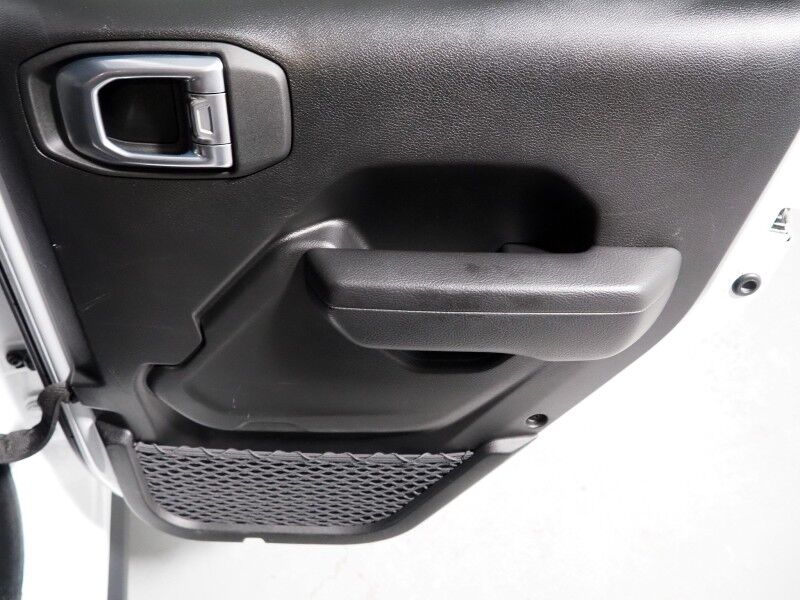 2023 Jeep Wrangler Willys 4WD *8-SPD AUTOMATIC, BACKUP-CAMERA, COLOR TOUCHSCREEN, SUNRIDER SOFT TOP, MULTI-FUNCTION STEERING WHEEL, 17 INCH ALLOYS, LED HEADLIGHTS, BLUETOOTH PHONE & AUDIO Round Rock TX