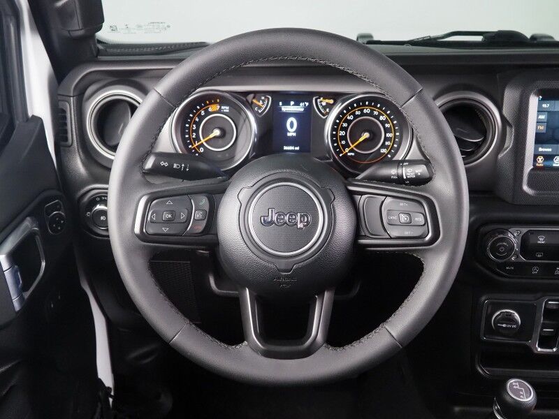 2023 Jeep Wrangler Willys 4WD *8-SPD AUTOMATIC, BACKUP-CAMERA, COLOR TOUCHSCREEN, SUNRIDER SOFT TOP, MULTI-FUNCTION STEERING WHEEL, 17 INCH ALLOYS, LED HEADLIGHTS, BLUETOOTH PHONE & AUDIO Round Rock TX