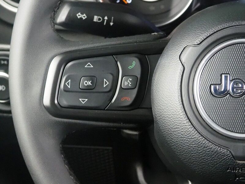 2023 Jeep Wrangler Willys 4WD *8-SPD AUTOMATIC, BACKUP-CAMERA, COLOR TOUCHSCREEN, SUNRIDER SOFT TOP, MULTI-FUNCTION STEERING WHEEL, 17 INCH ALLOYS, LED HEADLIGHTS, BLUETOOTH PHONE & AUDIO Round Rock TX