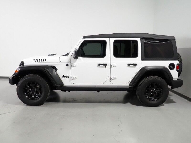 2023 Jeep Wrangler Willys 4WD *8-SPD AUTOMATIC, BACKUP-CAMERA, COLOR TOUCHSCREEN, SUNRIDER SOFT TOP, MULTI-FUNCTION STEERING WHEEL, 17 INCH ALLOYS, LED HEADLIGHTS, BLUETOOTH PHONE & AUDIO Round Rock TX