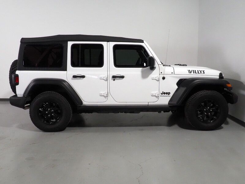2023 Jeep Wrangler Willys 4WD *8-SPD AUTOMATIC, BACKUP-CAMERA, COLOR TOUCHSCREEN, SUNRIDER SOFT TOP, MULTI-FUNCTION STEERING WHEEL, 17 INCH ALLOYS, LED HEADLIGHTS, BLUETOOTH PHONE & AUDIO Round Rock TX