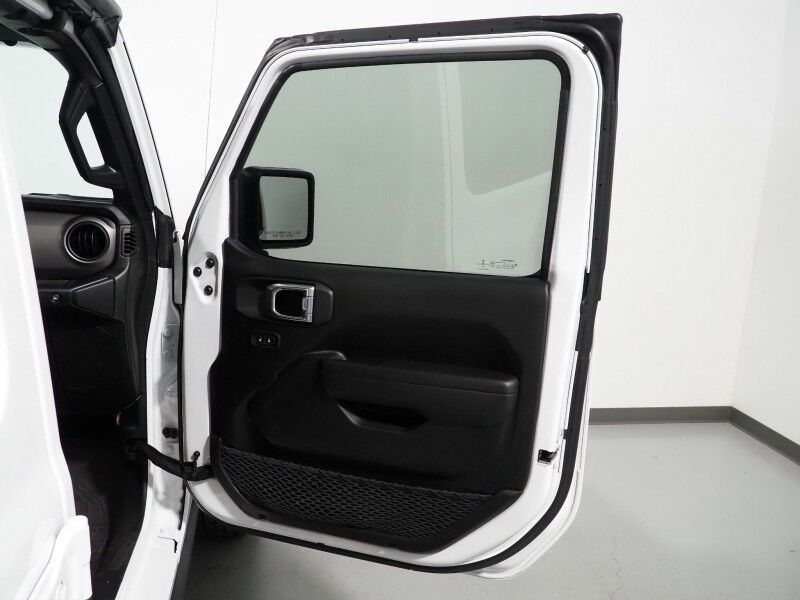 2023 Jeep Wrangler Willys 4WD *8-SPD AUTOMATIC, BACKUP-CAMERA, COLOR TOUCHSCREEN, SUNRIDER SOFT TOP, MULTI-FUNCTION STEERING WHEEL, 17 INCH ALLOYS, LED HEADLIGHTS, BLUETOOTH PHONE & AUDIO Round Rock TX