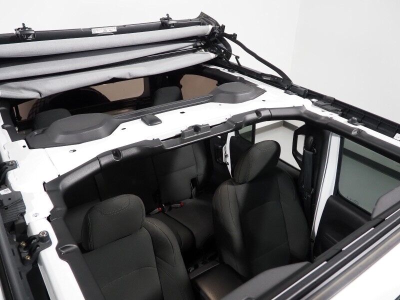 2023 Jeep Wrangler Willys 4WD *8-SPD AUTOMATIC, BACKUP-CAMERA, COLOR TOUCHSCREEN, SUNRIDER SOFT TOP, MULTI-FUNCTION STEERING WHEEL, 17 INCH ALLOYS, LED HEADLIGHTS, BLUETOOTH PHONE & AUDIO Round Rock TX