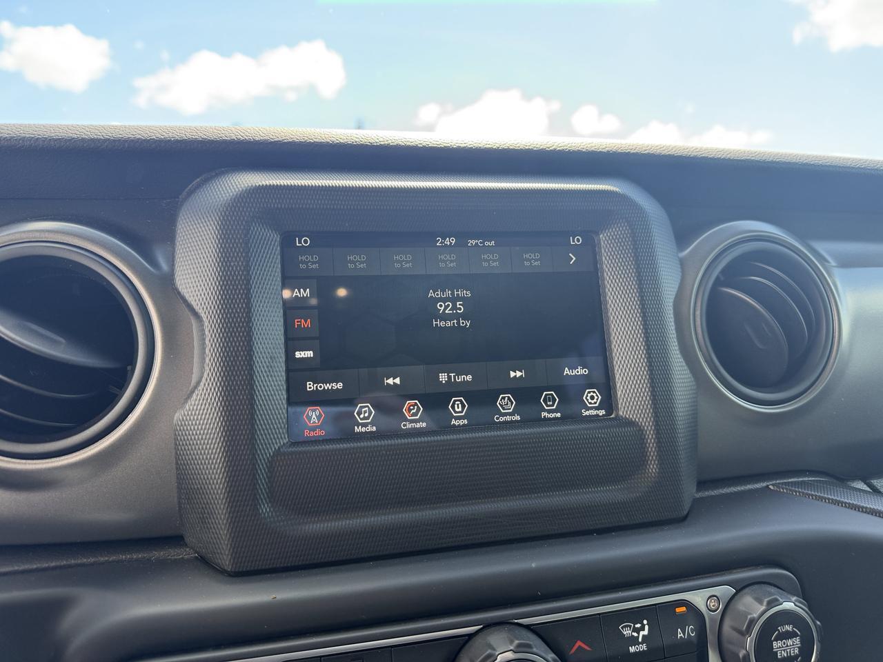 2023 Jeep Wrangler Willys 4x4 | 4 Door | V6 | Low KMs | 3 Piece Hardtop | Backup Camera | Alpine Audio Redwater AB