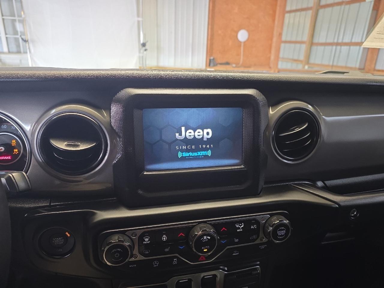 2023 Jeep Wrangler Willys Sport Sand Lake NY