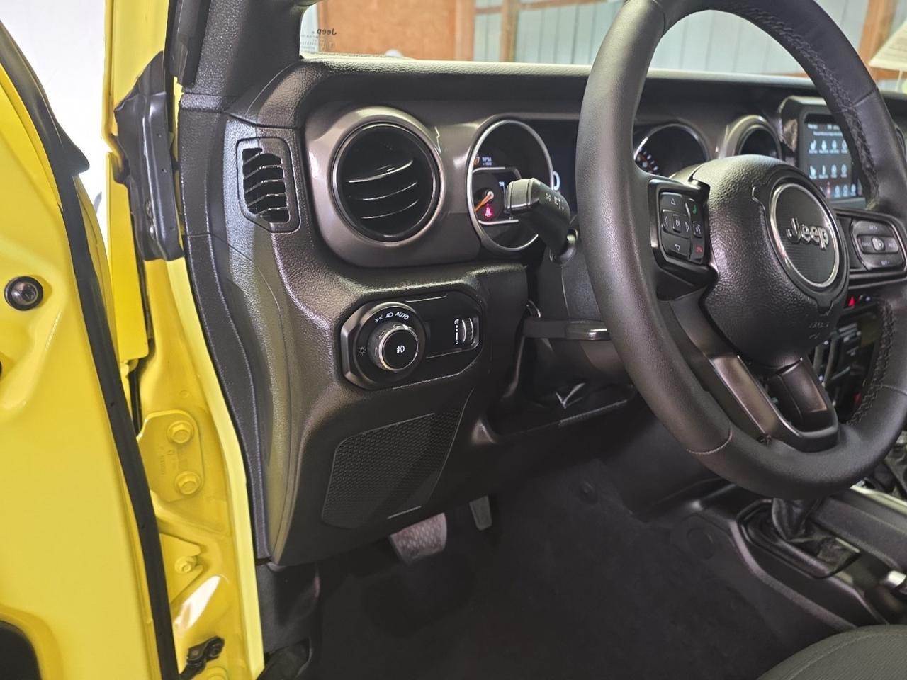 2023 Jeep Wrangler Willys Sport Sand Lake NY
