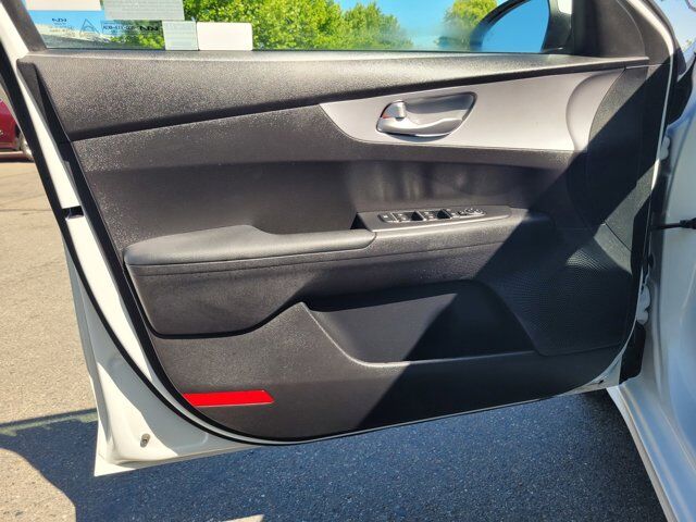 2023 KIA FORTE LXS Roseville CA