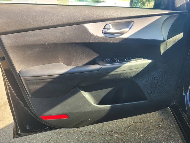 2023 KIA FORTE LXS Roseville CA