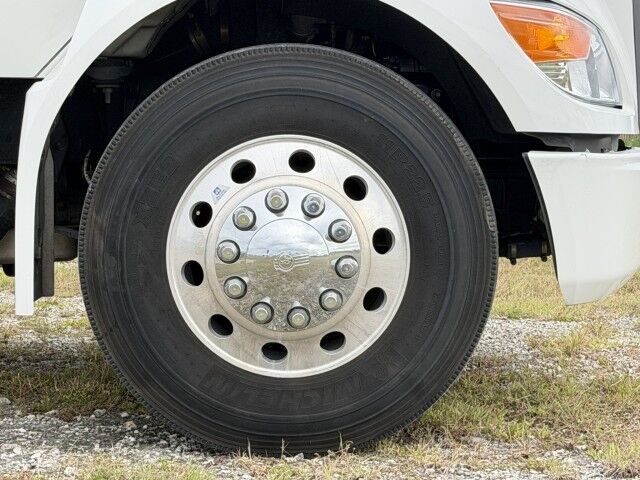 2023 Kenworth T280 28' Dry Box Truck with 2,500 lbs. Lift Gate Homestead FL