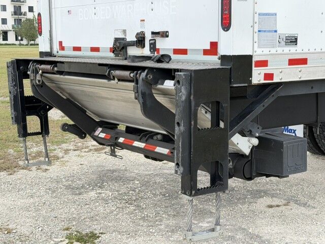 2023 Kenworth T280 28' Dry Box Truck with 2,500 lbs. Lift Gate Homestead FL