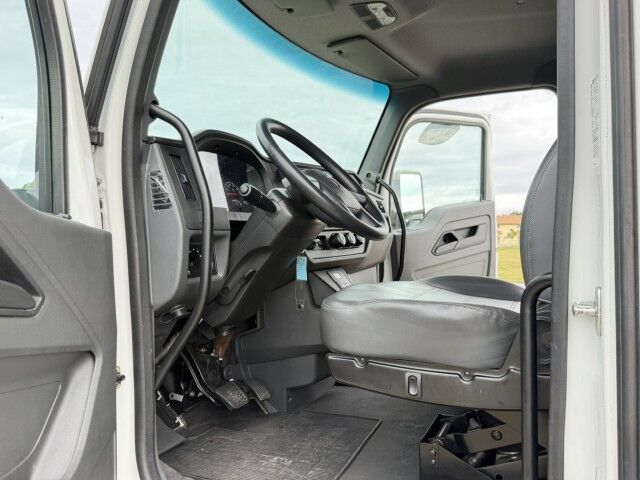 2023 Kenworth T280 28' Dry Box Truck with 2,500 lbs. Lift Gate Homestead FL