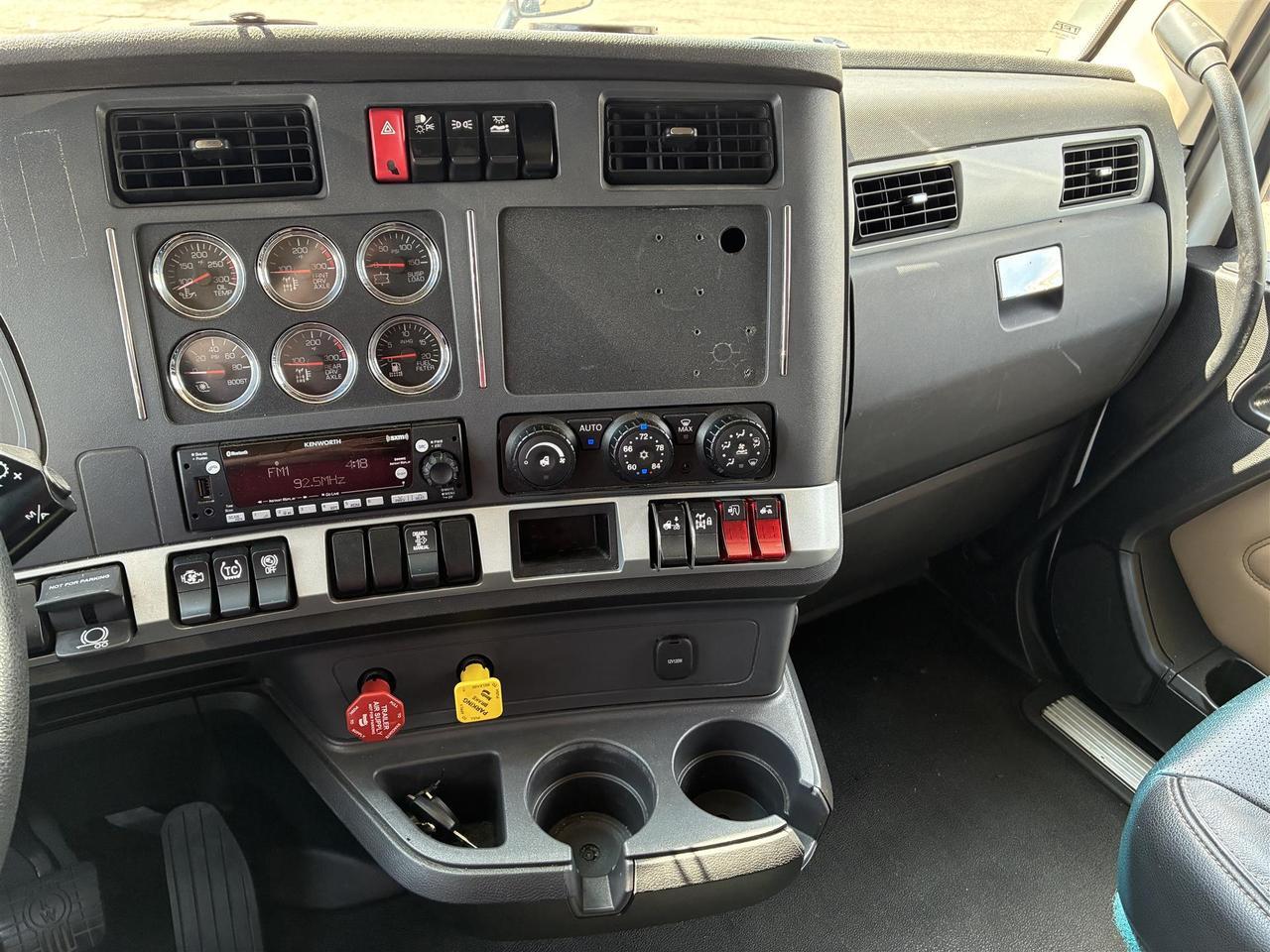 2023 Kenworth T680 Raised Roof South St. Paul MN