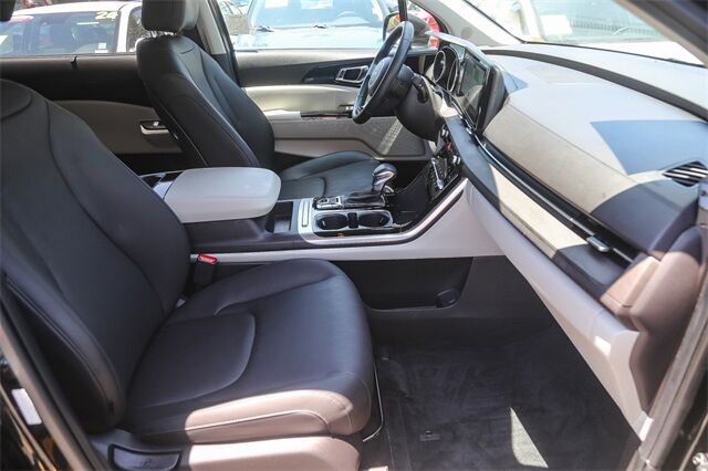 2023 Kia Carnival EX Glendale CA