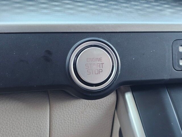 2023 Kia Carnival LX photo 42