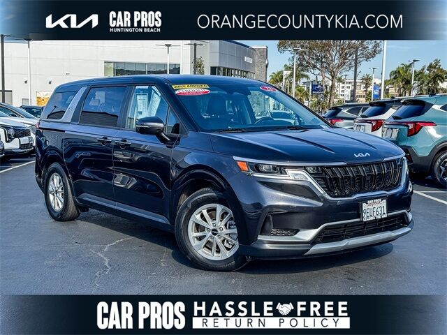 2023 Kia Carnival LX