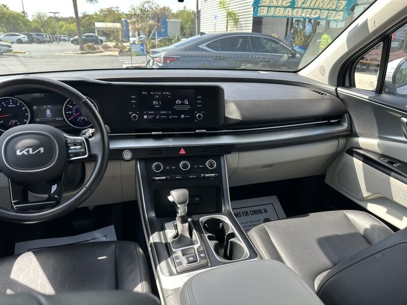 2023 Kia Carnival LX Jacksonville FL